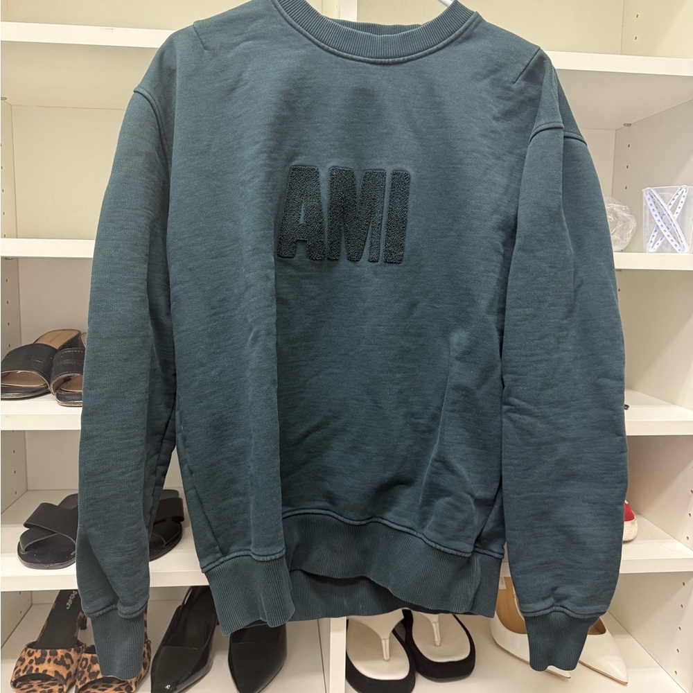 Ami paris Crewneck Sweater with Ribbed Details